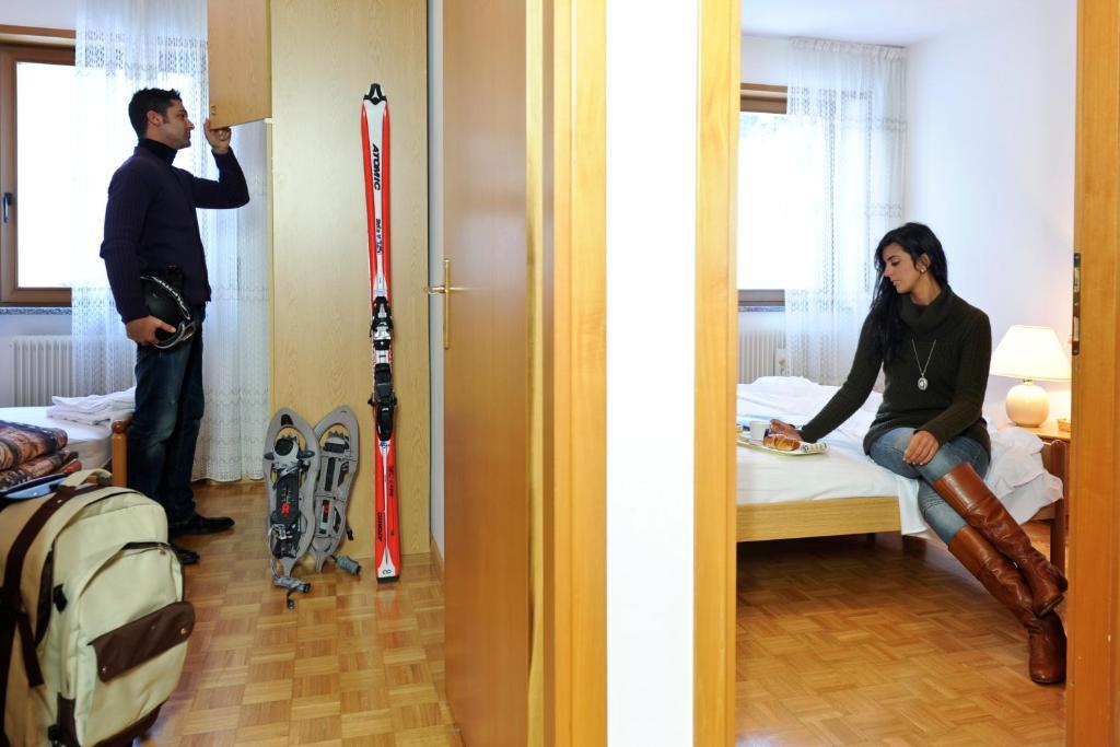 Residence Stella Delle Alpi Cavedago Kamer foto